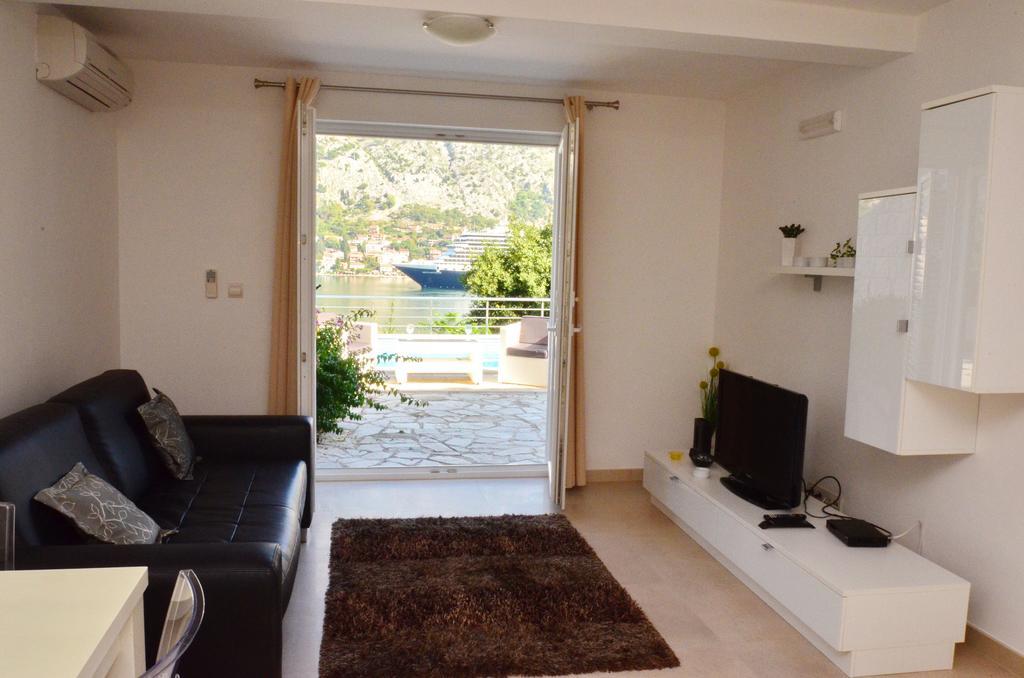 Muo Apartments Kotor Phòng bức ảnh