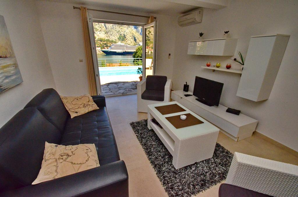 Muo Apartments Kotor Phòng bức ảnh