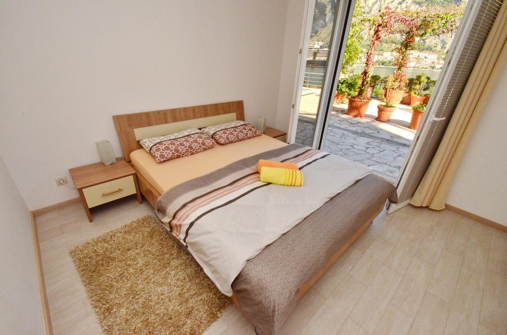 Muo Apartments Kotor Phòng bức ảnh