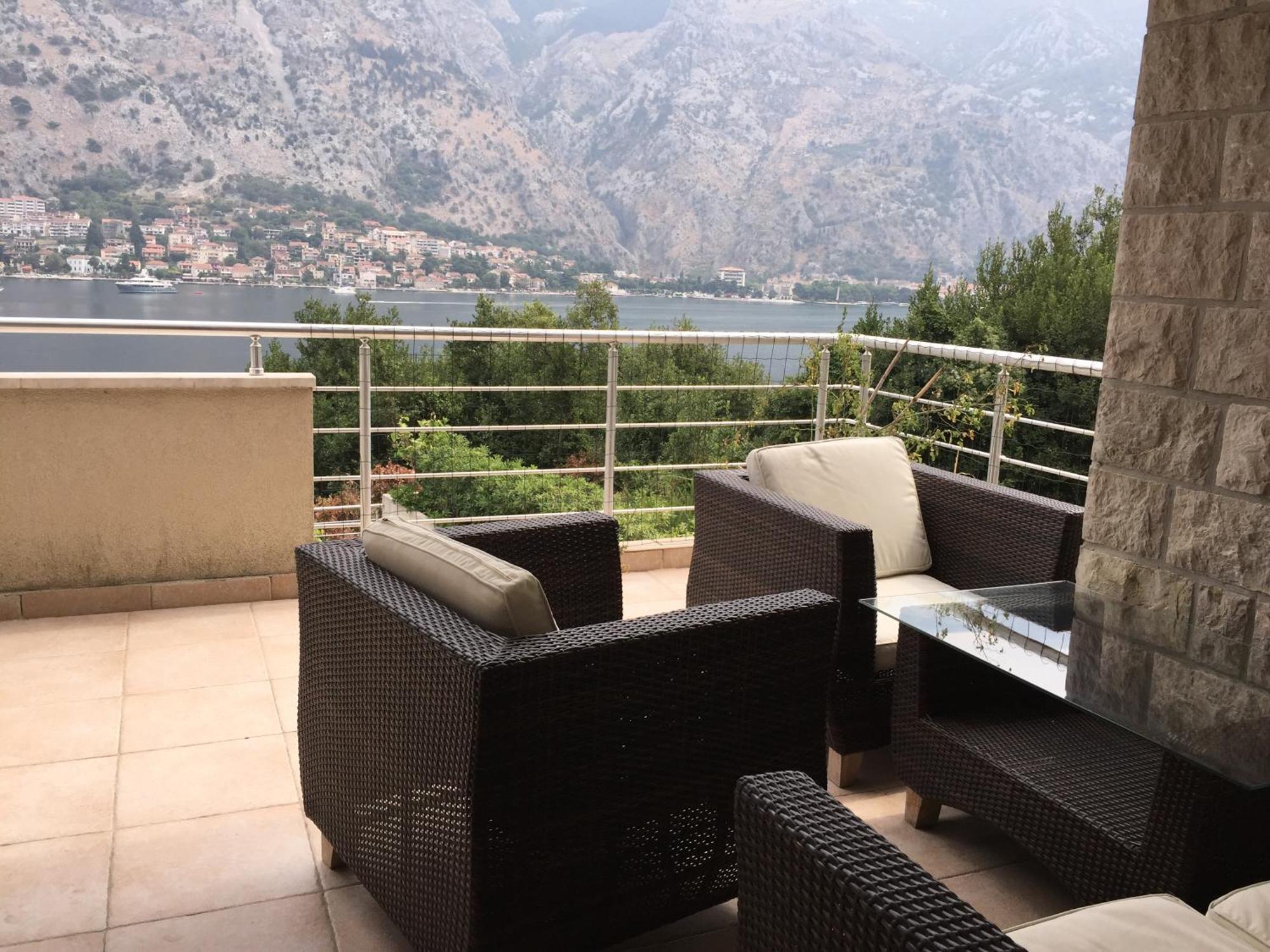 Muo Apartments Kotor Phòng bức ảnh