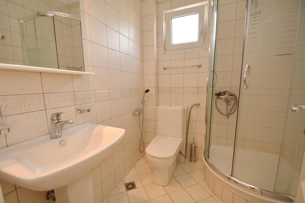 Muo Apartments Kotor Phòng bức ảnh